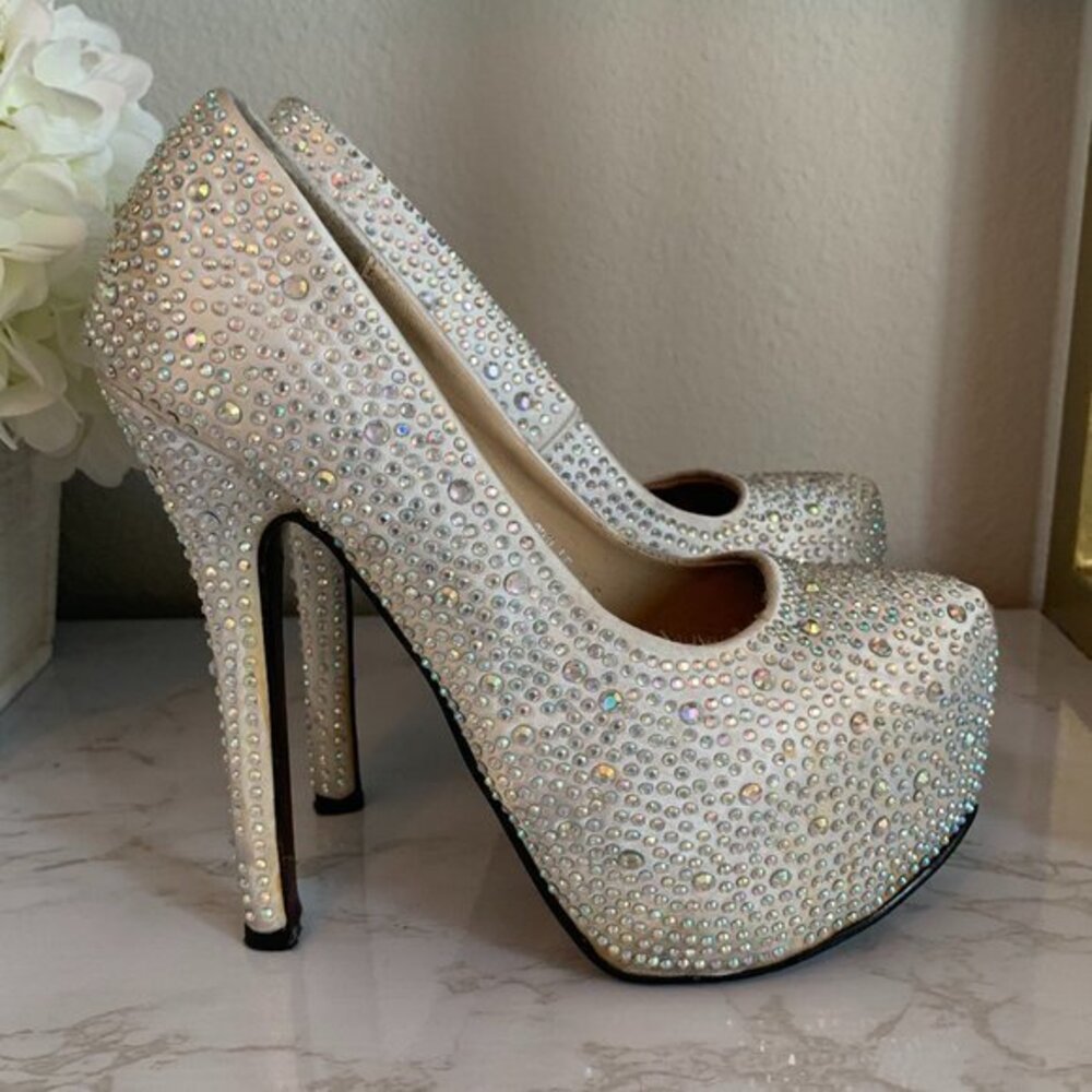 Kiss Kouture 'Tulip" Crystal Pumps